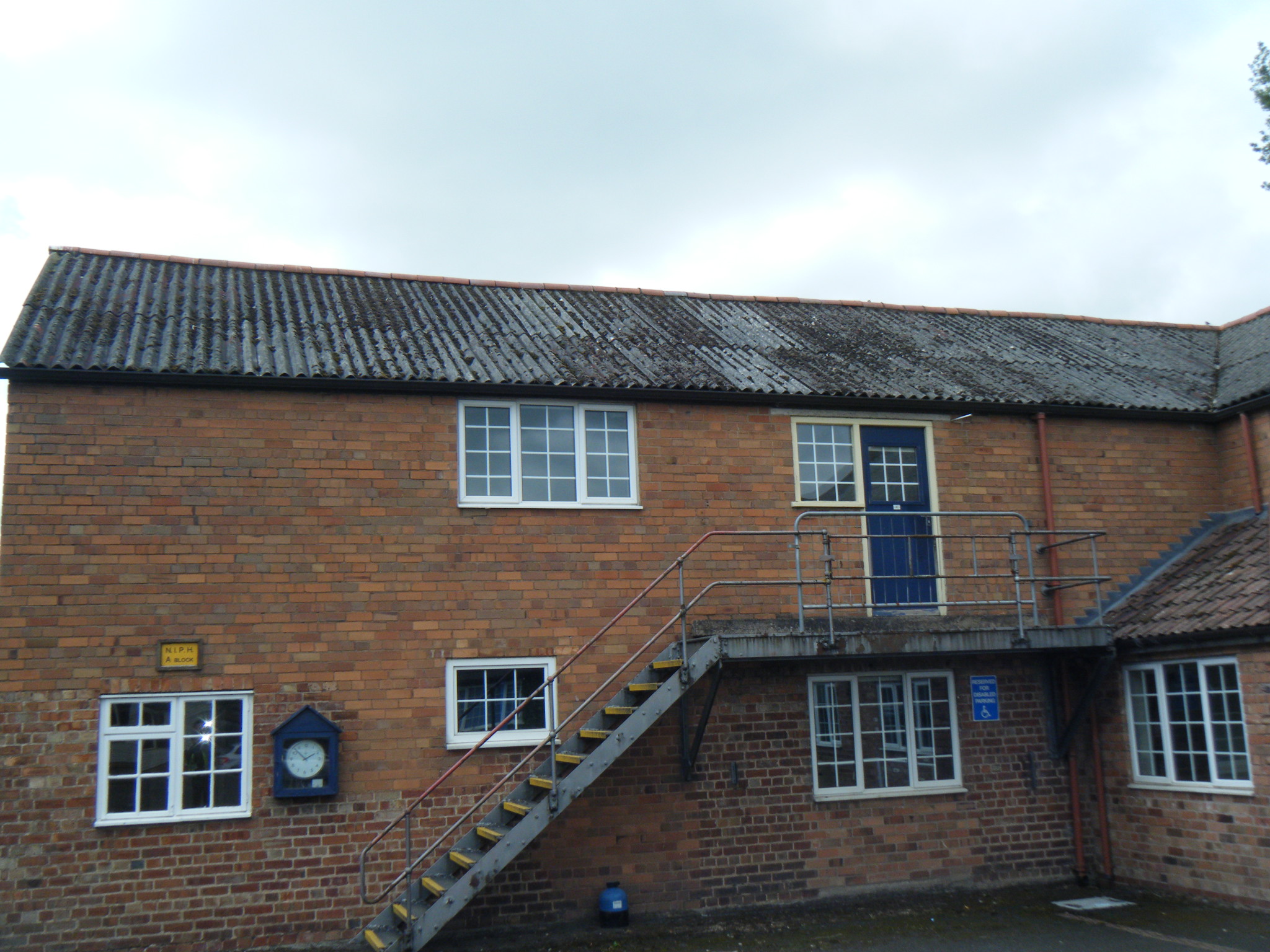uk building with asbestos roof